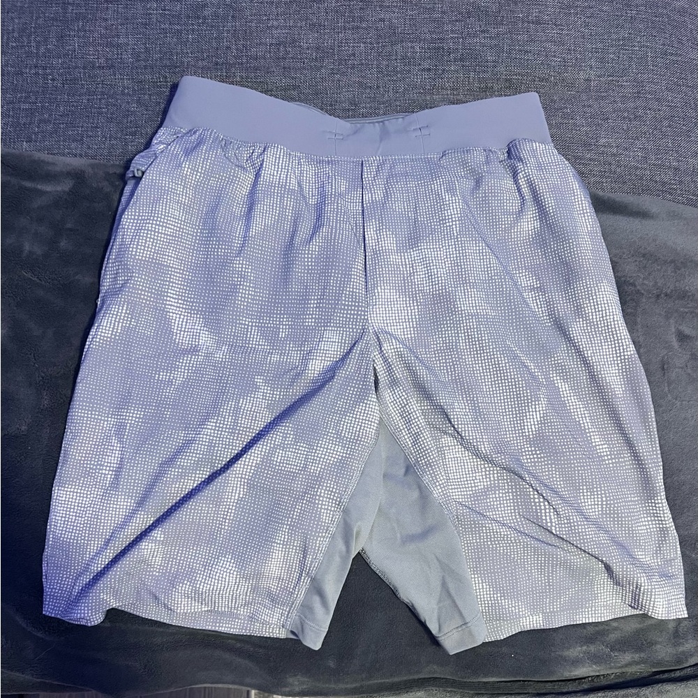 Men’s lululemon shorts